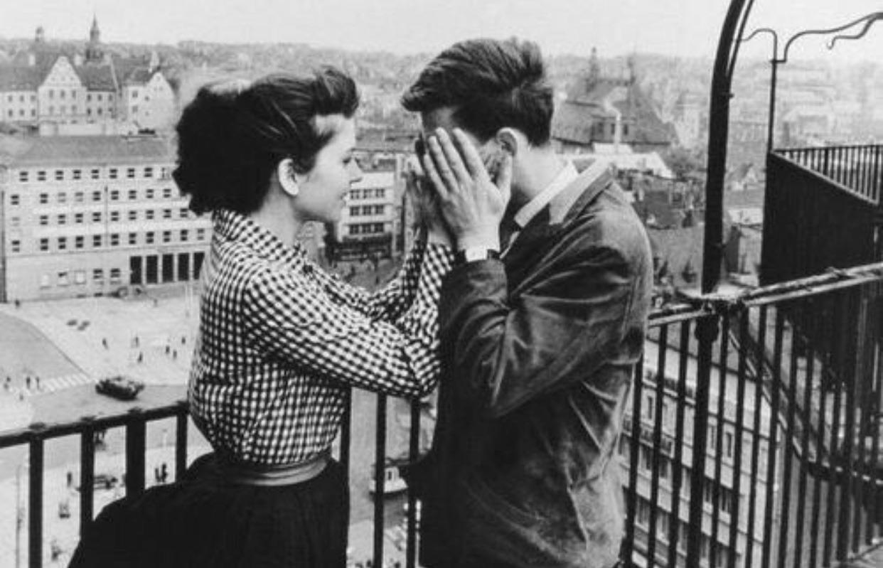 Suntem deasupra păsărilor